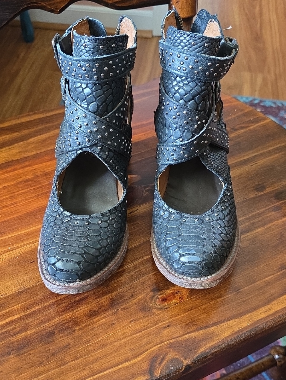 Freebird Saphire Women’s Black Studded Textured Cutout Booties